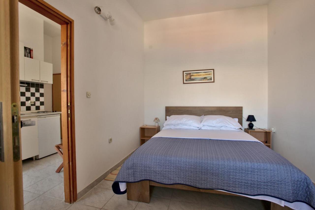 Apartman Branko Đảo Pag Ngoại thất bức ảnh